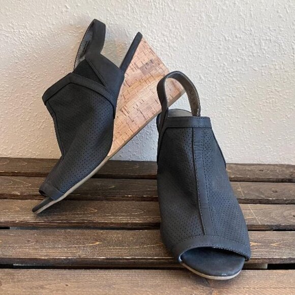 Life Stride Womens Black Camilla Peep Toe Wedge Heel Slingback Sandals Size 8.5M - Picture 3 of 9